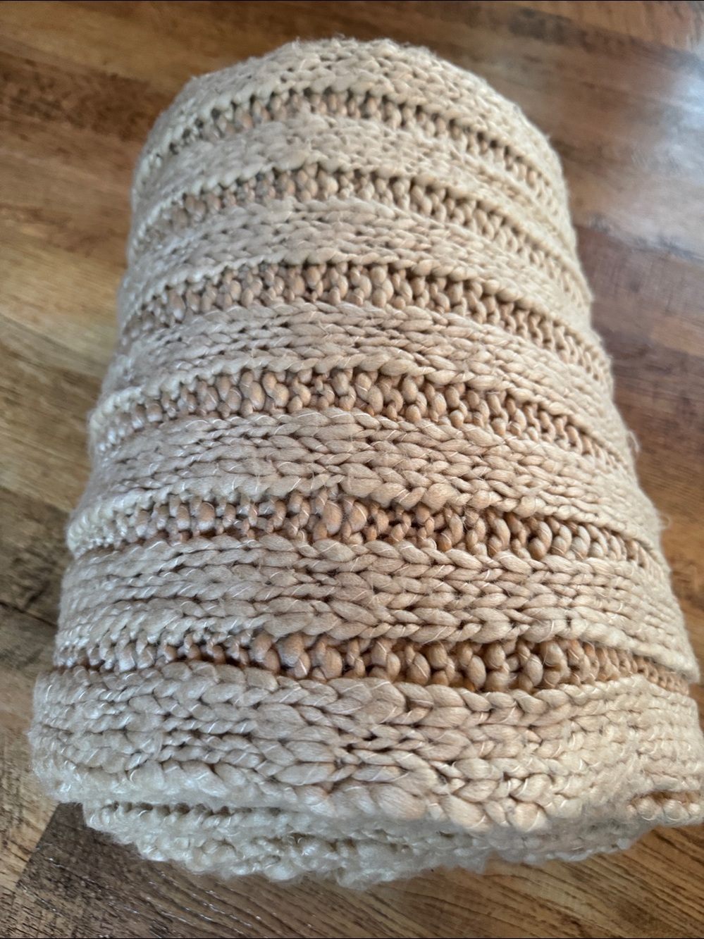 Pottery Barn Taupe Chunky Knit Throw NWOT 50x60"
